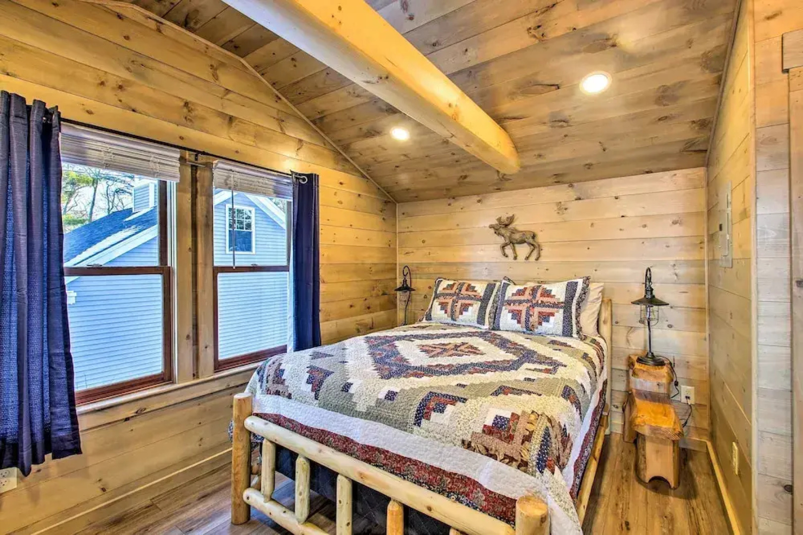 Sebago Lake Haven: Water Views, Steps to Shoreline