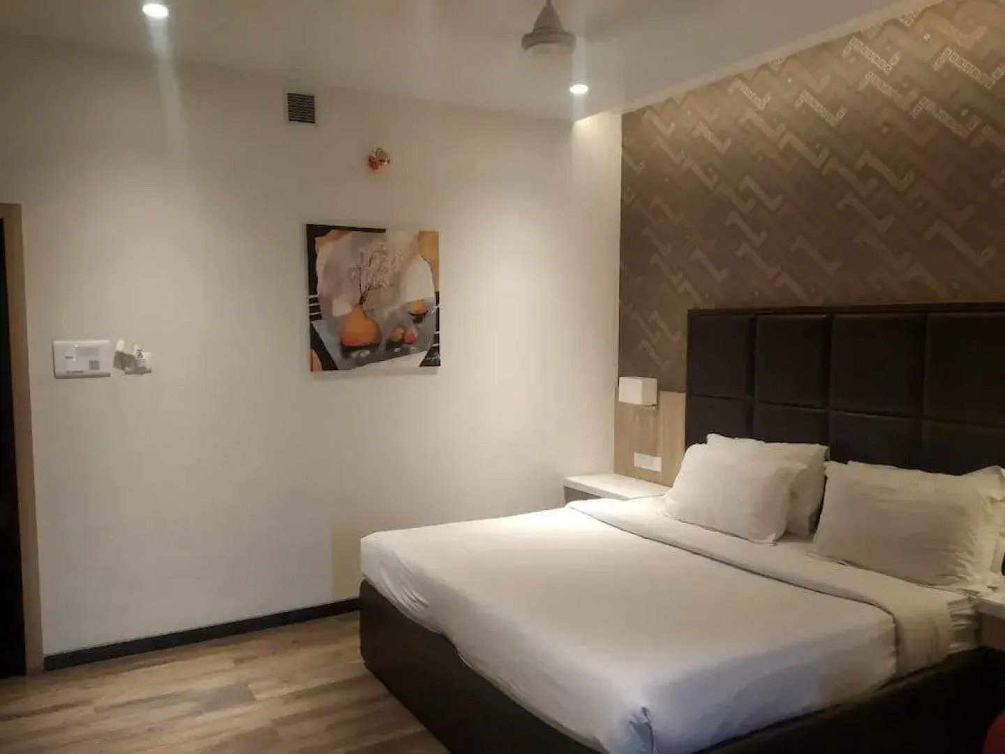 Four Season Recreation Hotel and Spa