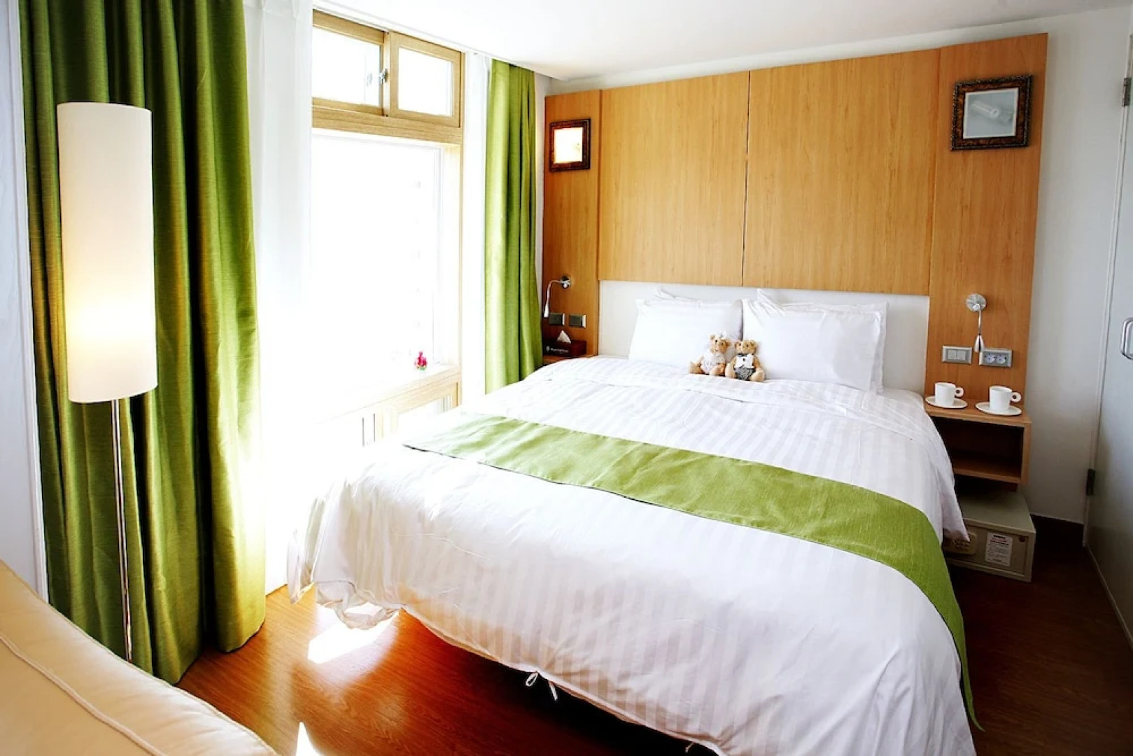 Apple Tree Hotel Gunsan