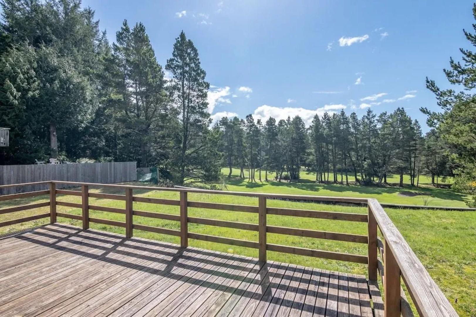 Manzanita Jewel MCA 619