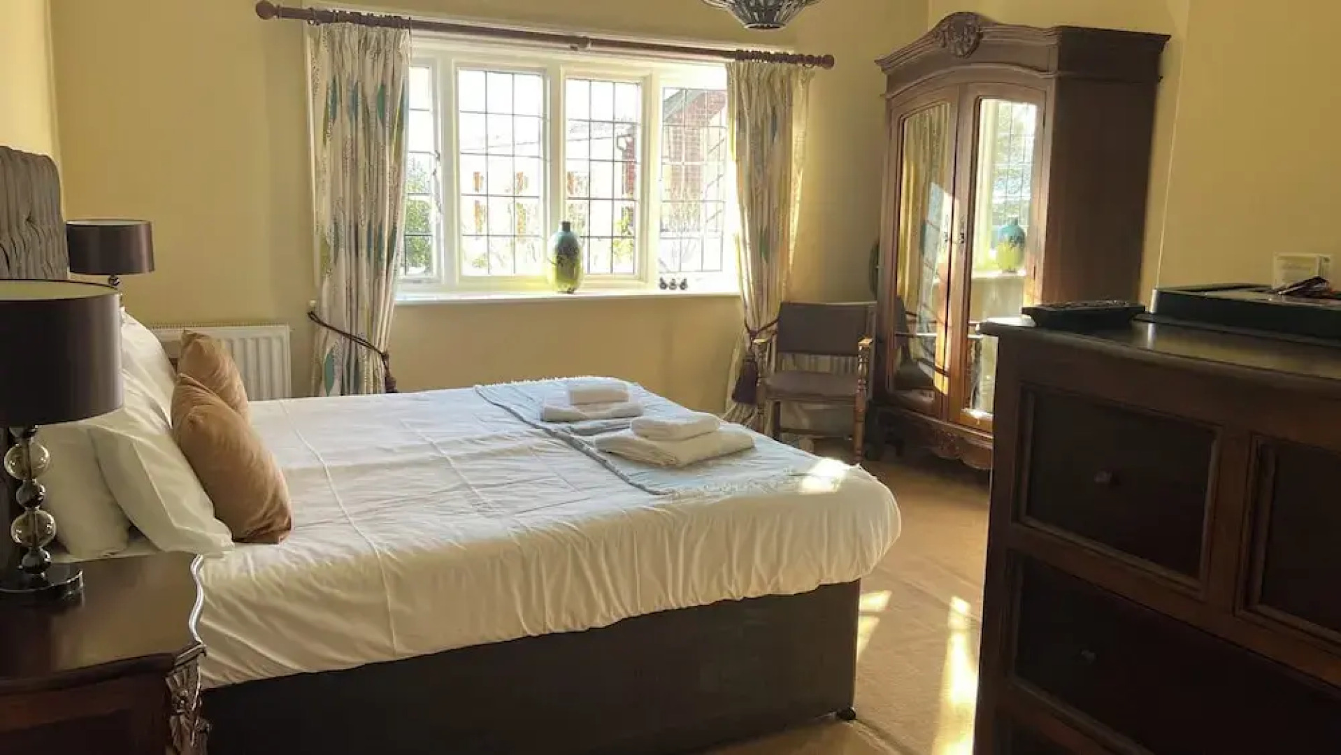 The Royal Oak Hotel and Restaurant