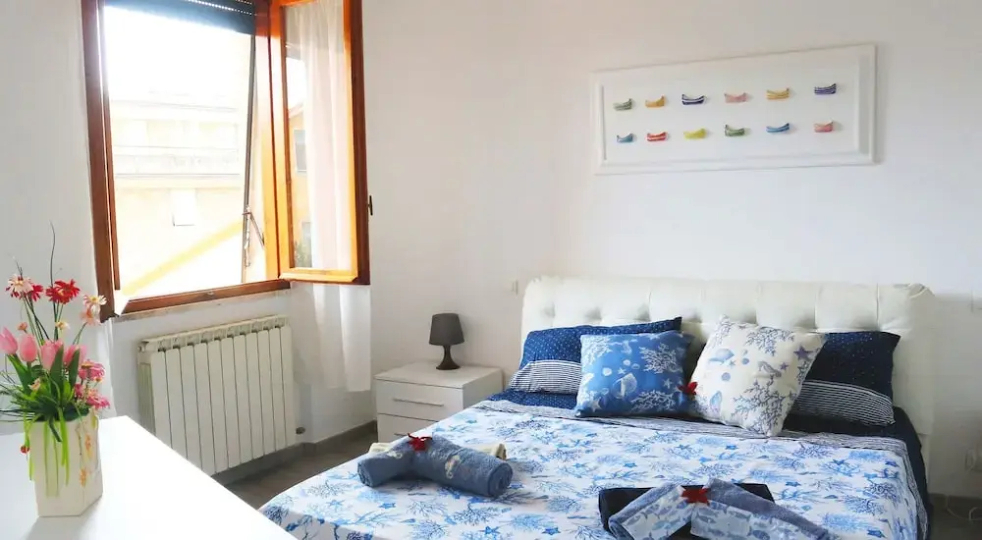 Apartment in Liguria With Side sea Views