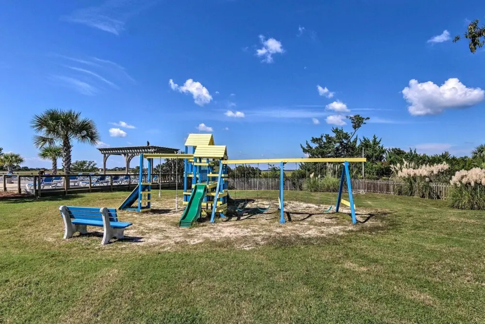Beach Access: Ocean-view Condo w/ Screened Balcony