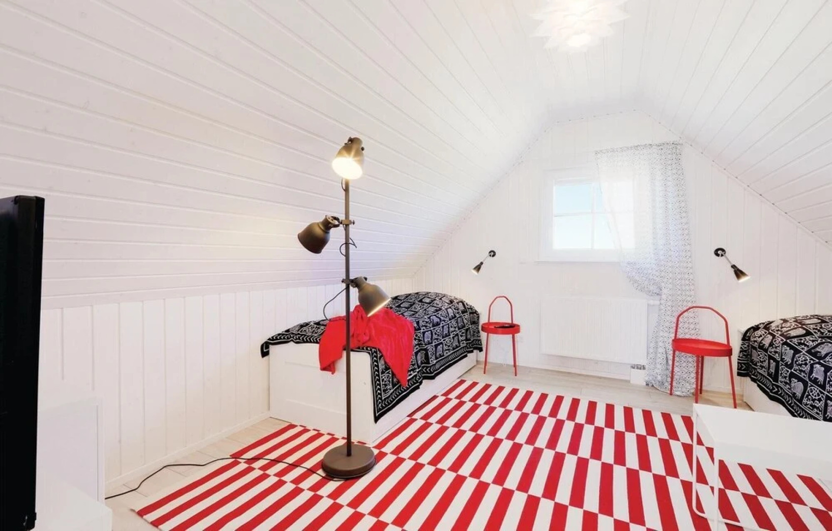 Awesome Home in Zerpenschleuse With 2 Bedrooms and Wifi