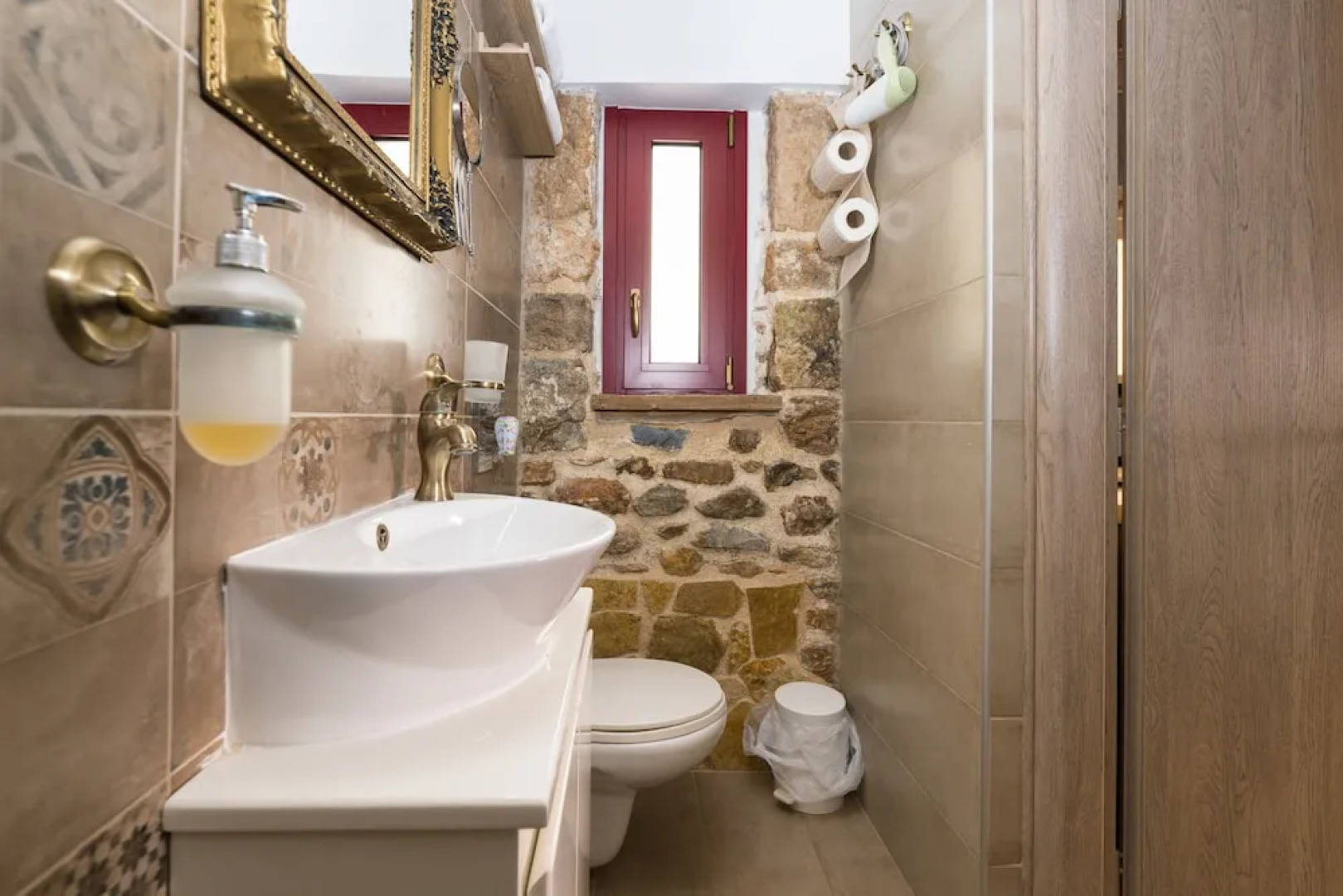 Orianna Apartment Airport by Airstay