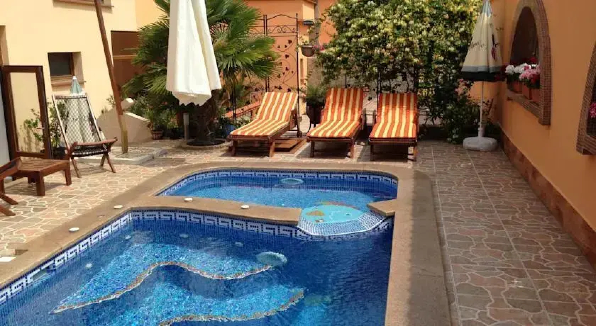 Hotel Hit