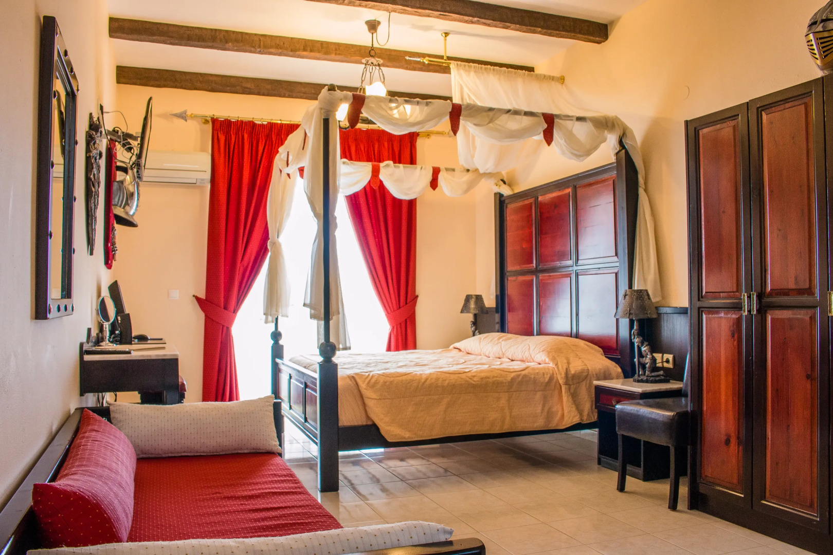 Castello Di Cavallieri Suites