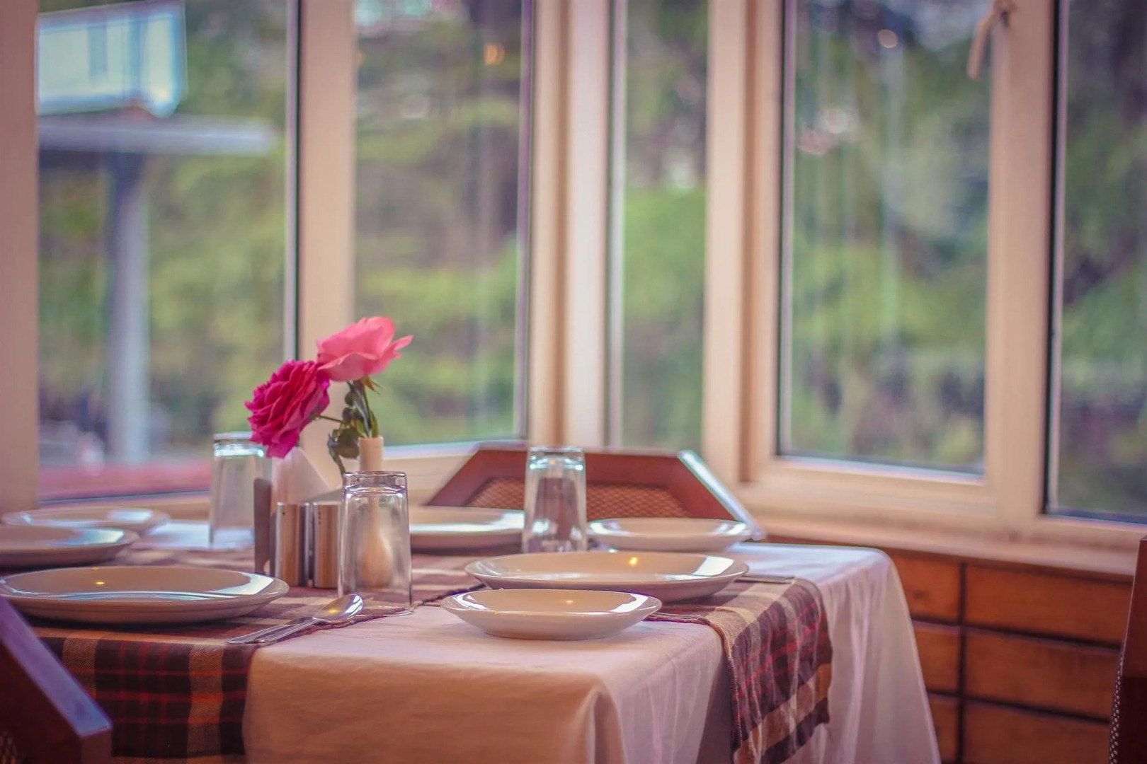 Golden Tulip Manali Hotel