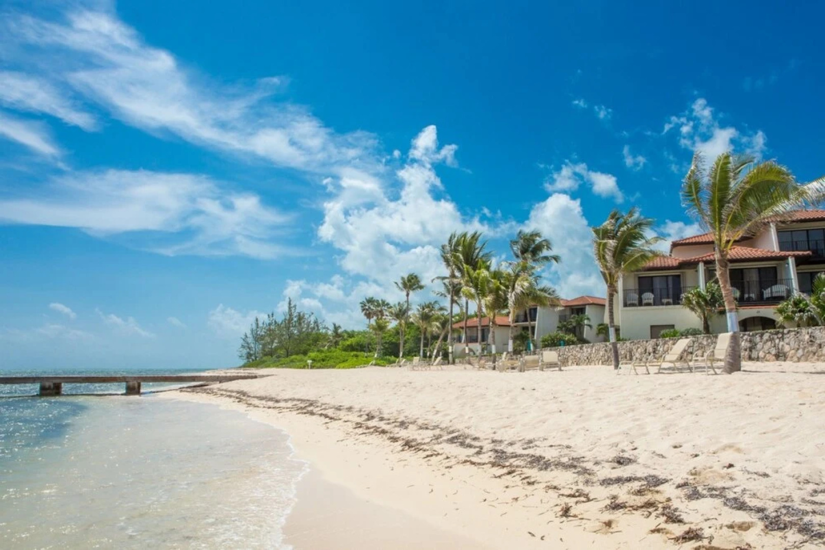 Villas Pappagallo by Cayman Villas