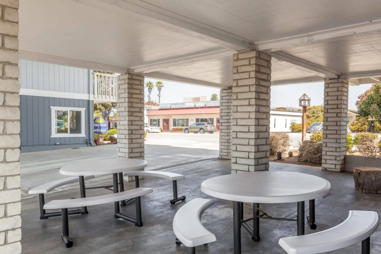 Harbor House Inn Morro Bay