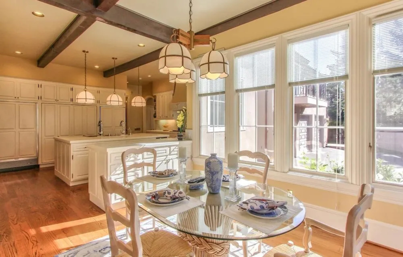 Lx33: Luxury Vacation Villa On Pebble Beach With Pool