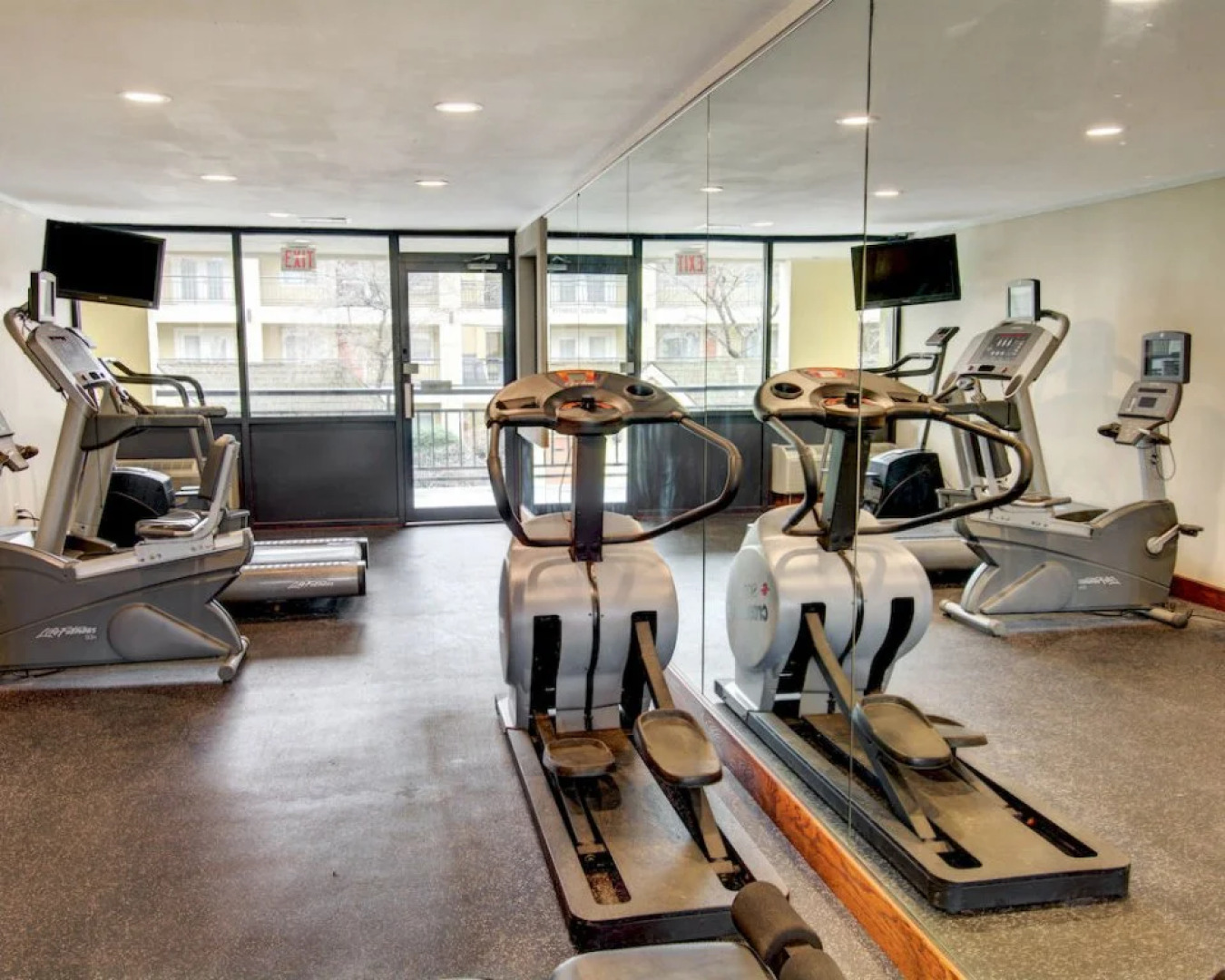 Quality Suites Rockville