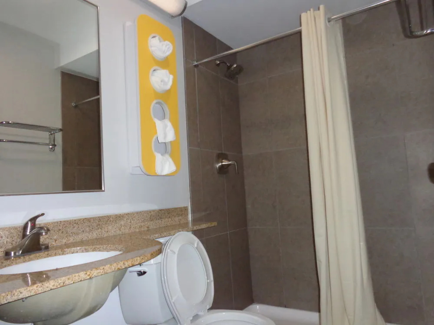 Microtel Inn & Suites by Wyndham Calcium/Near Fort Drum