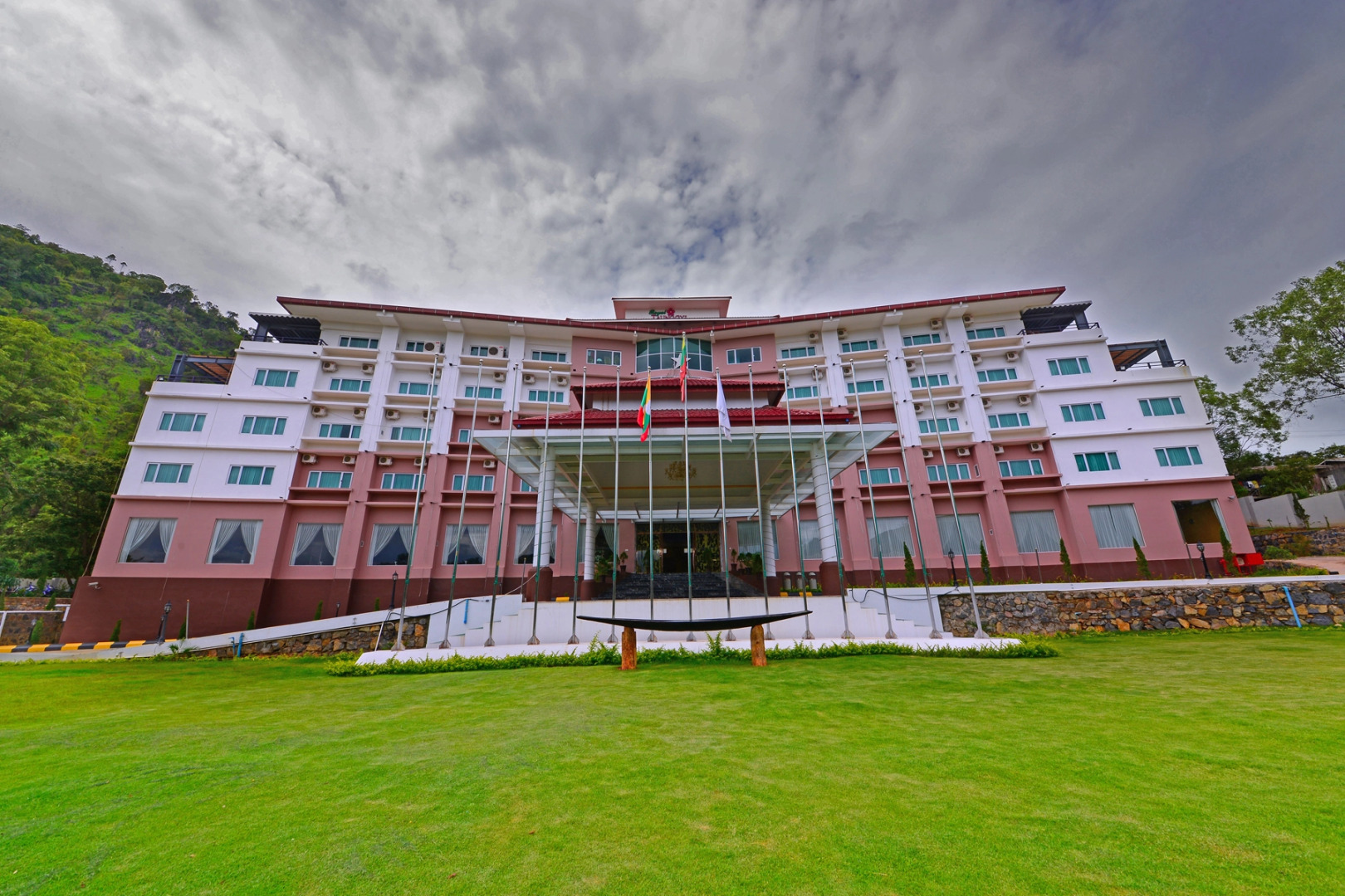 Royal Taunggyi Hotel
