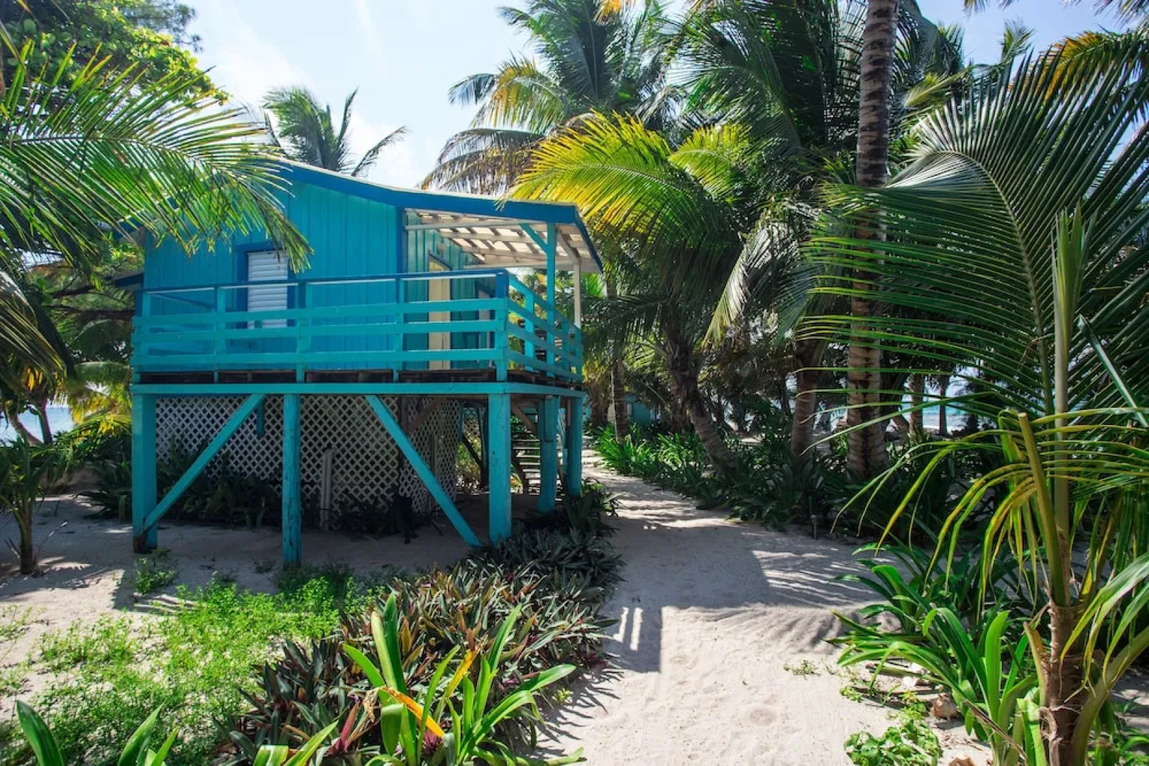 Ranguana Caye Cabanas