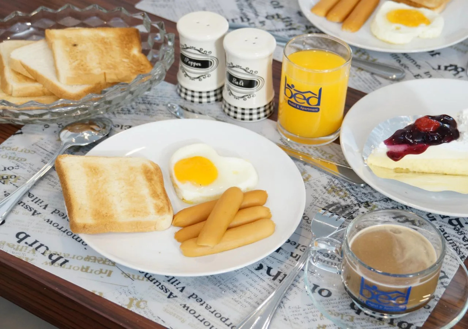 Bed by Cruise at Samakkhi-Tivanont