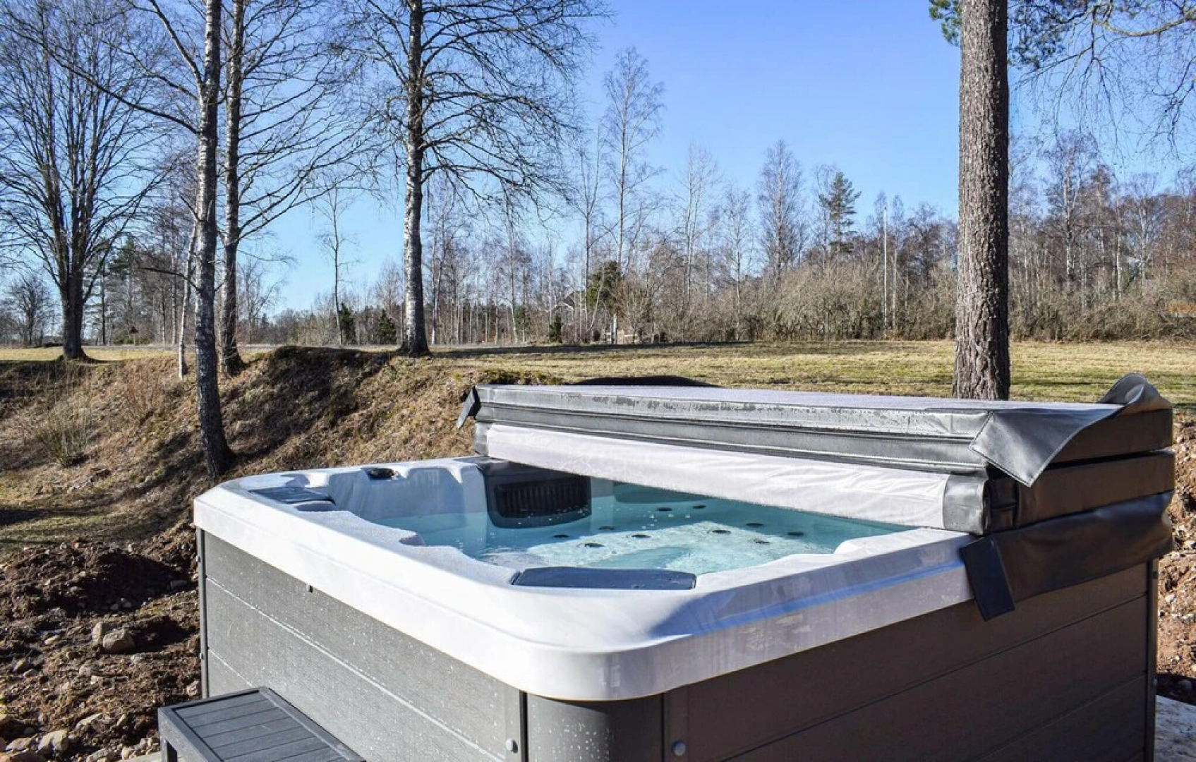 Nice Home in Lekeryd With 3 Bedrooms, Sauna and Wifi