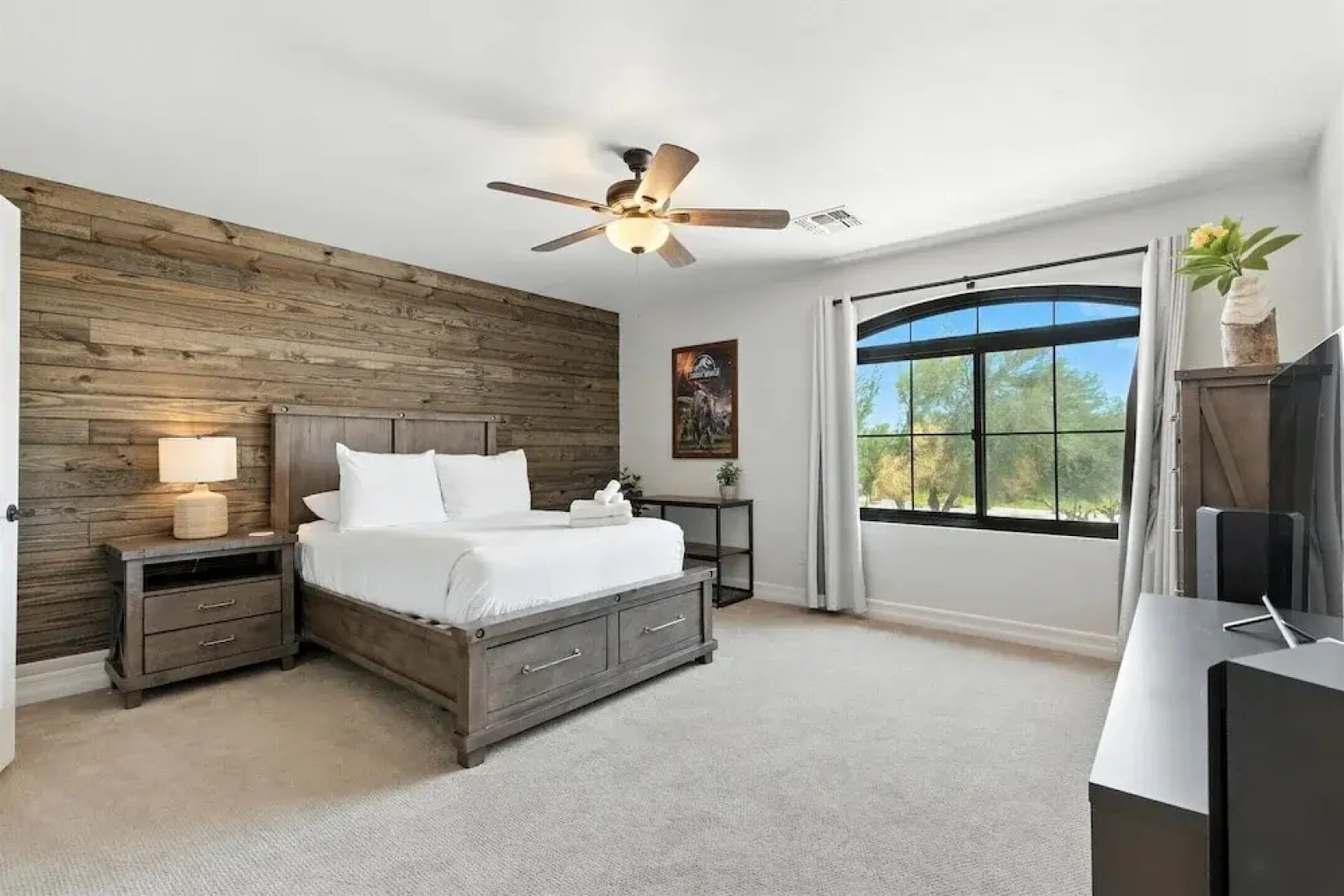 Splash Canyon - Splash Pad & Tons of Games - Gym