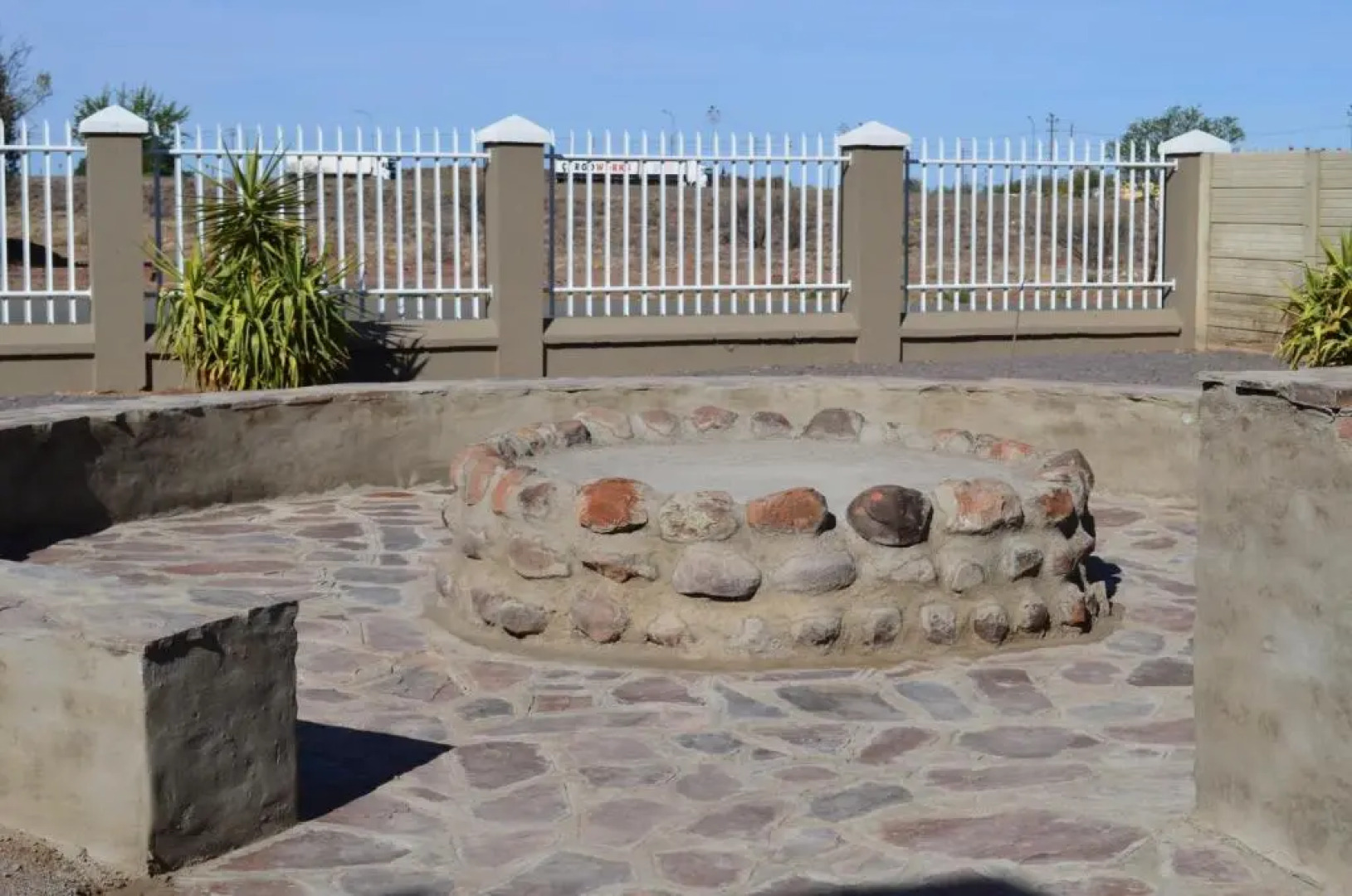 Ons Dorpshuis Beaufort West