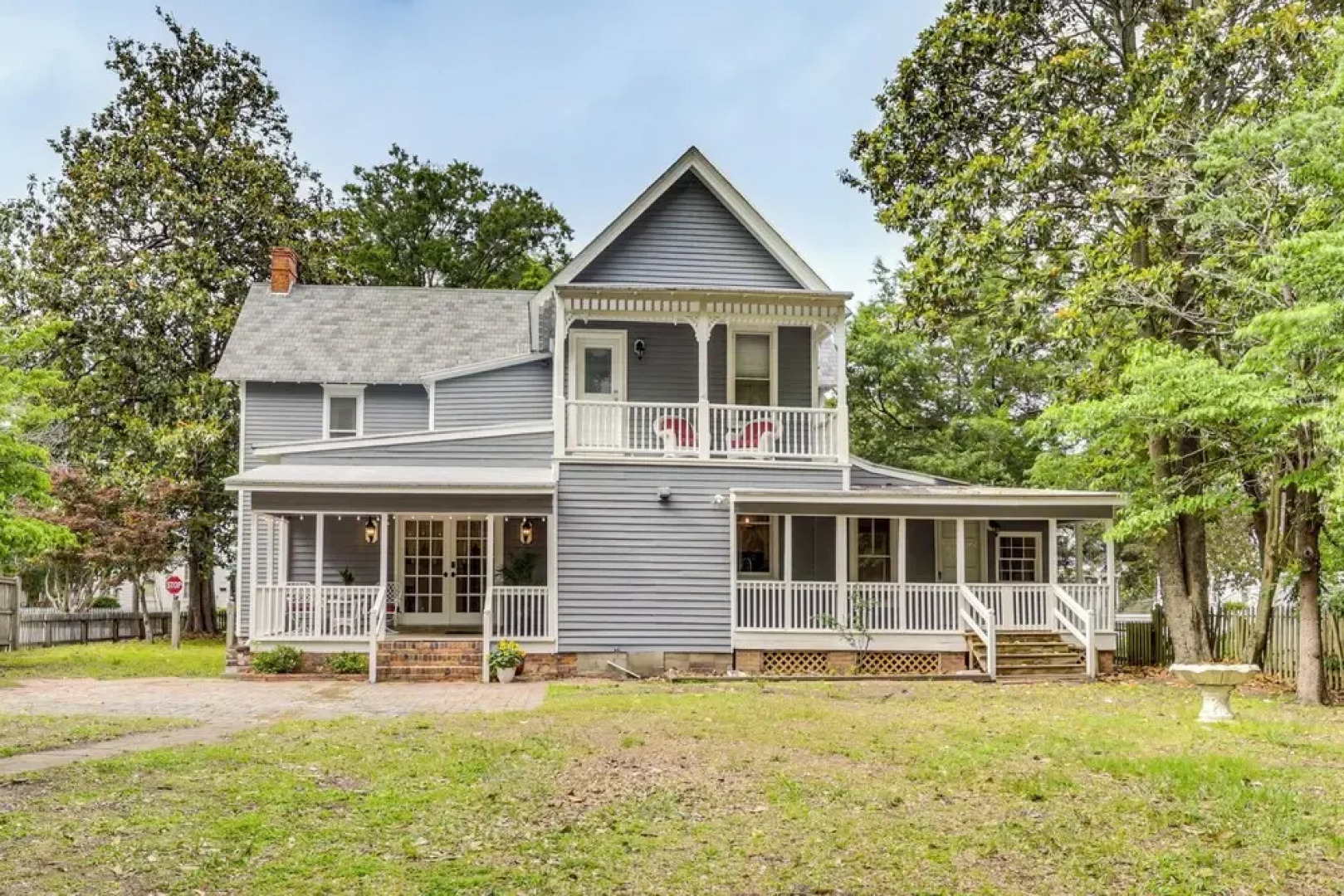 Walk to Waterfront: Downtown Elizabeth City Home!