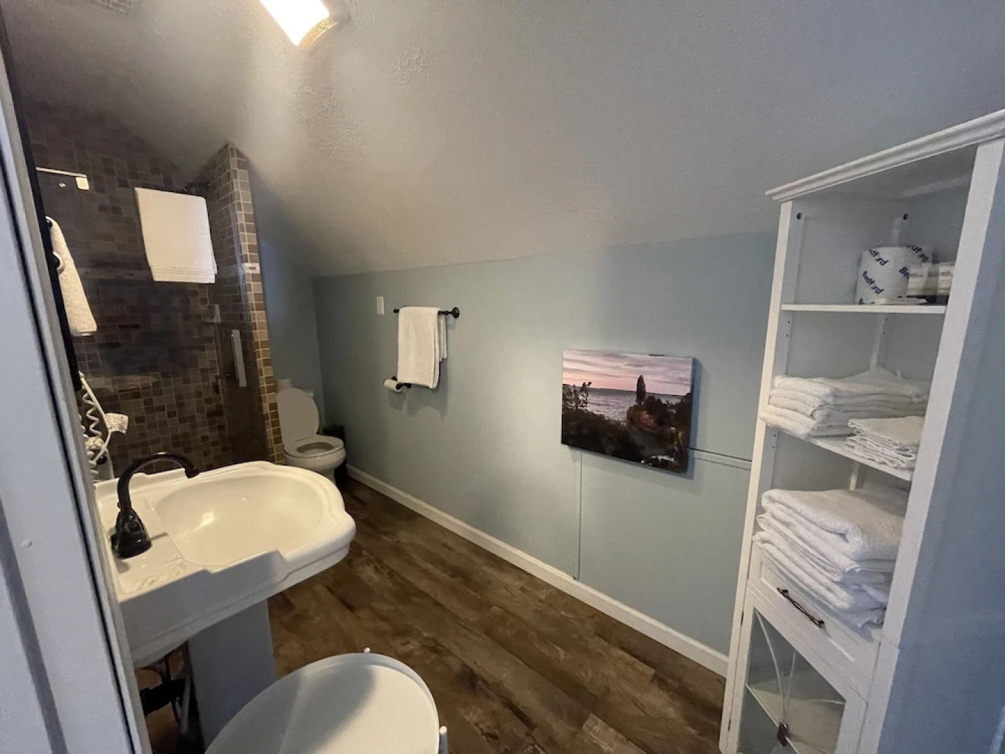 Harbour Square Suites