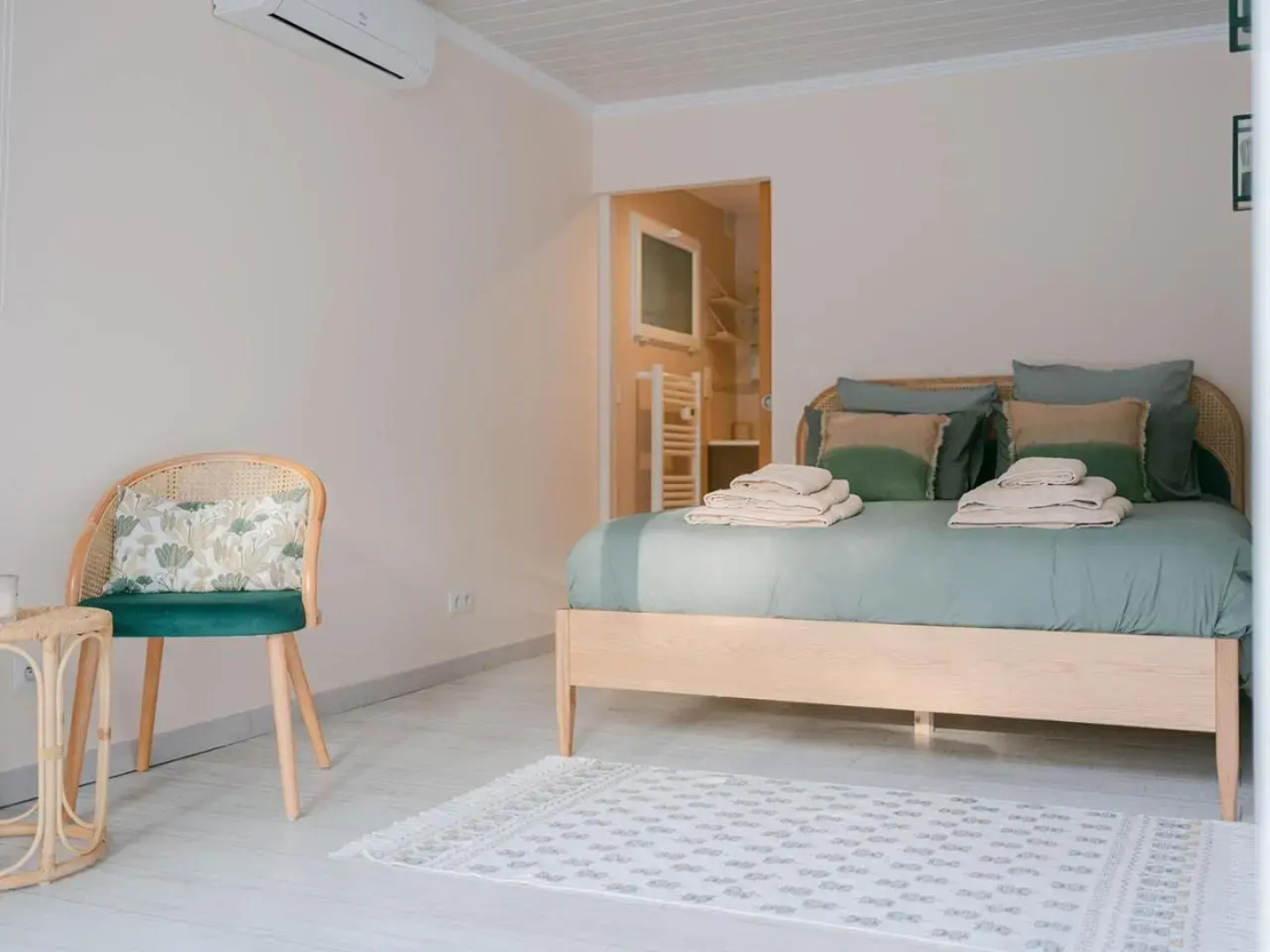 Le Mas Des Cigales, Alpilles