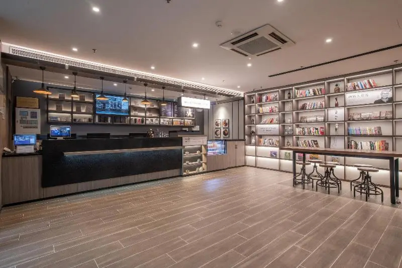 Hanting Hotel (Hebi Yulong Love City)