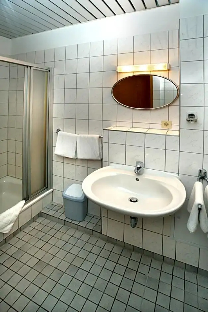 Hostel 1A Zimmer frei