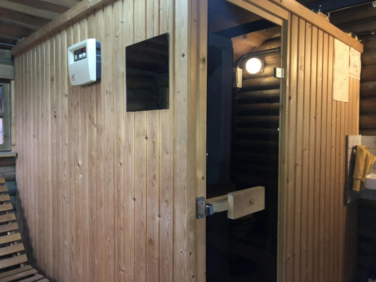 Villa de Poothoeve With Sauna and Beautiful Garden