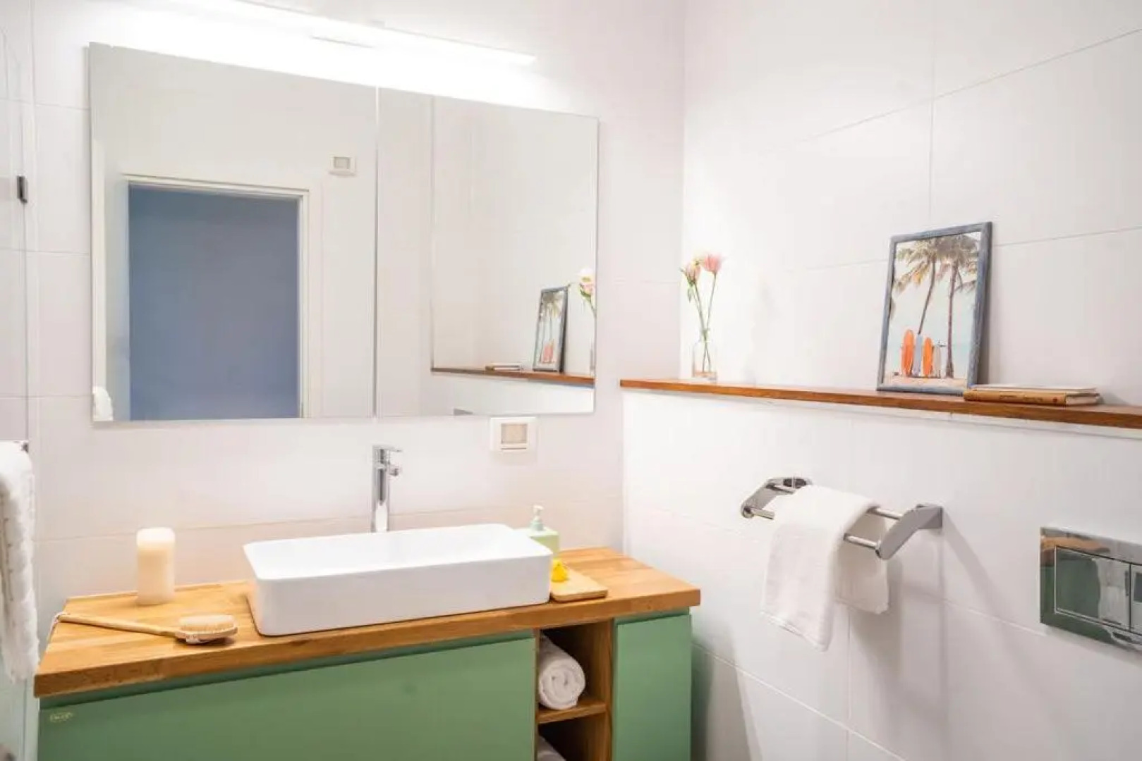 Deluxe AchzivBeach Apartment in Nahariya