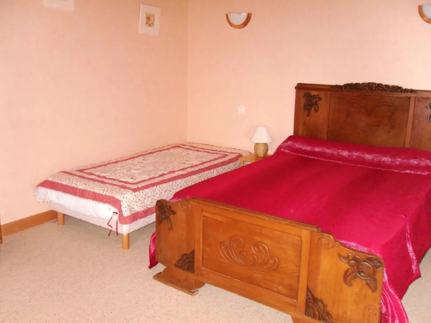 Maison de 3 chambres avec piscine privee jardin et wifi a Puycelsi