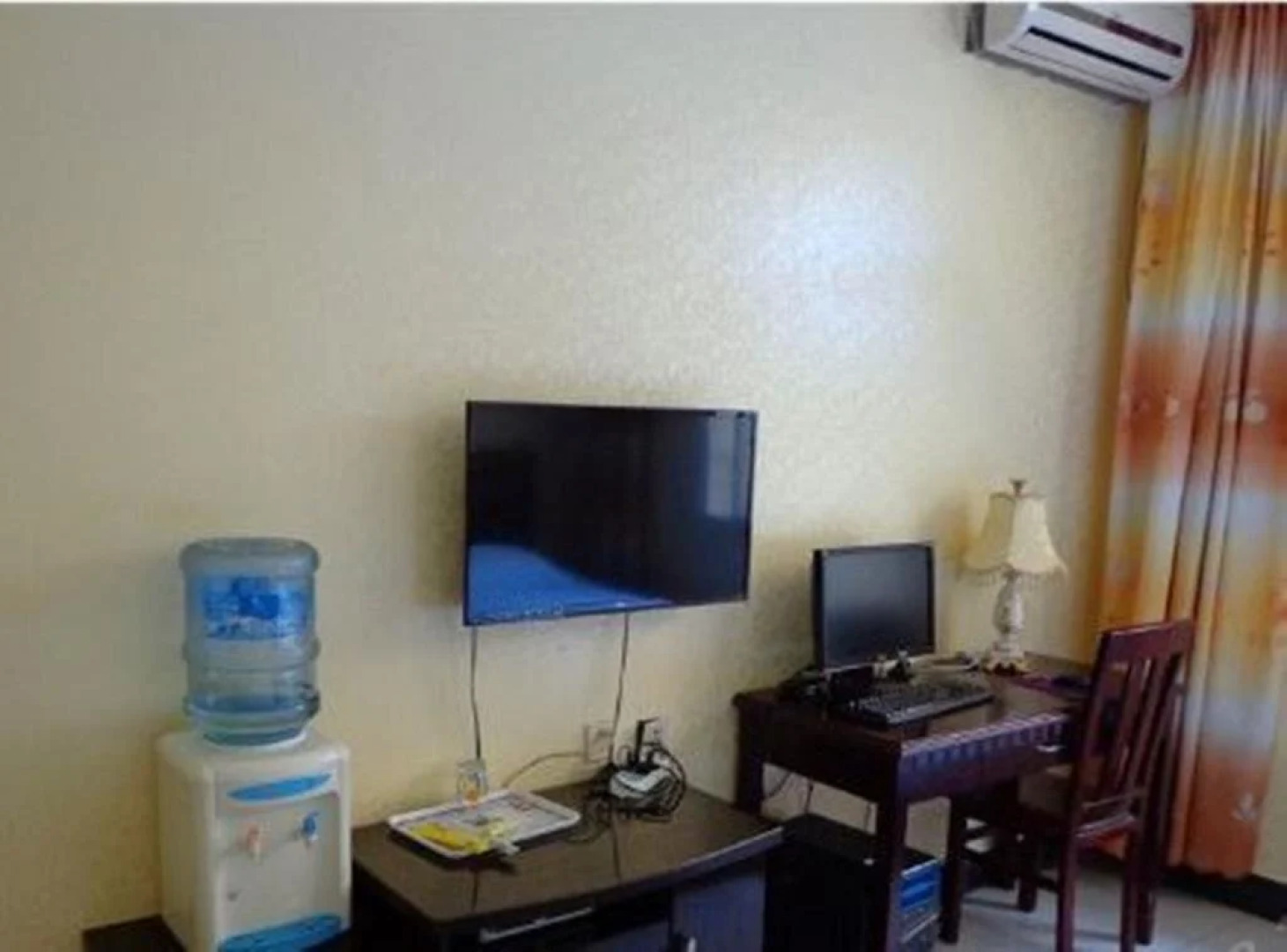 Jinghong Xiaomanting Inn