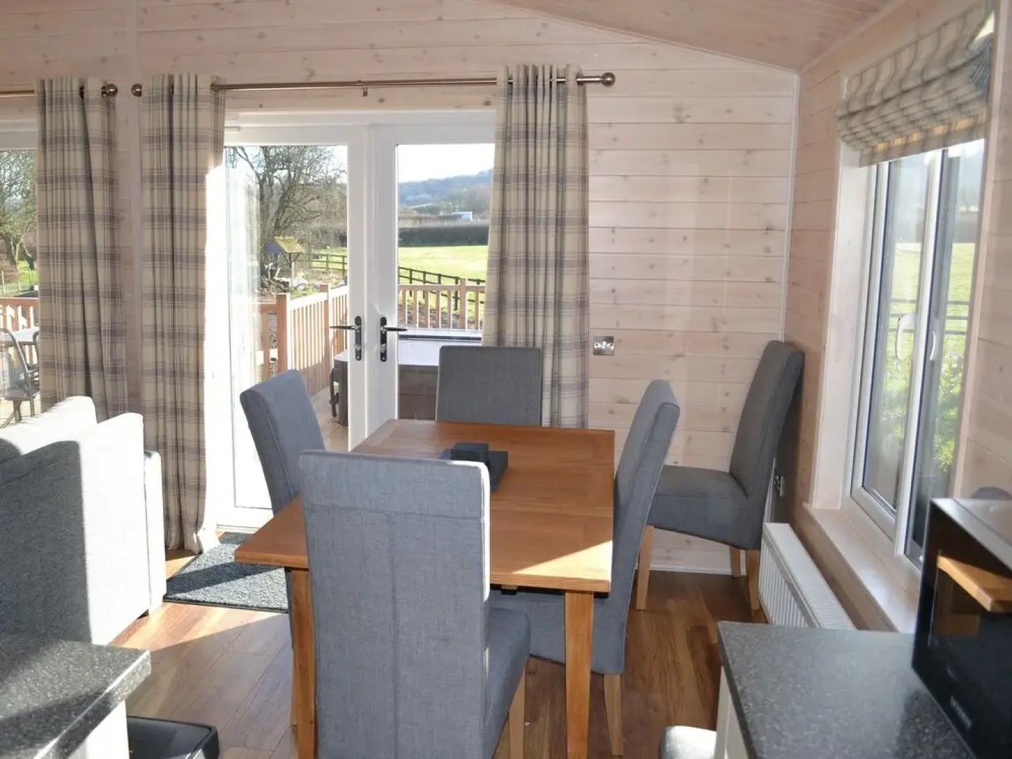 The Chiltern Lodges at Upper Farm Henton