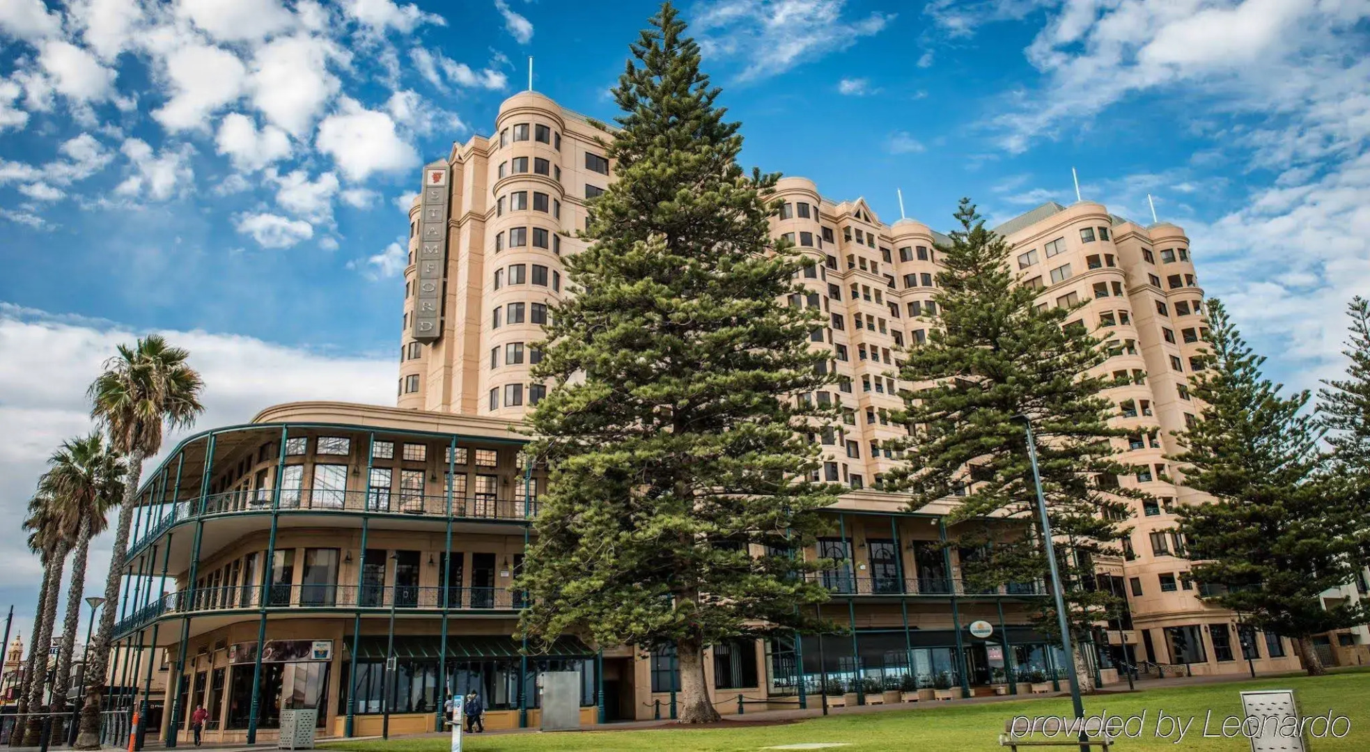 Stamford Grand Adelaide