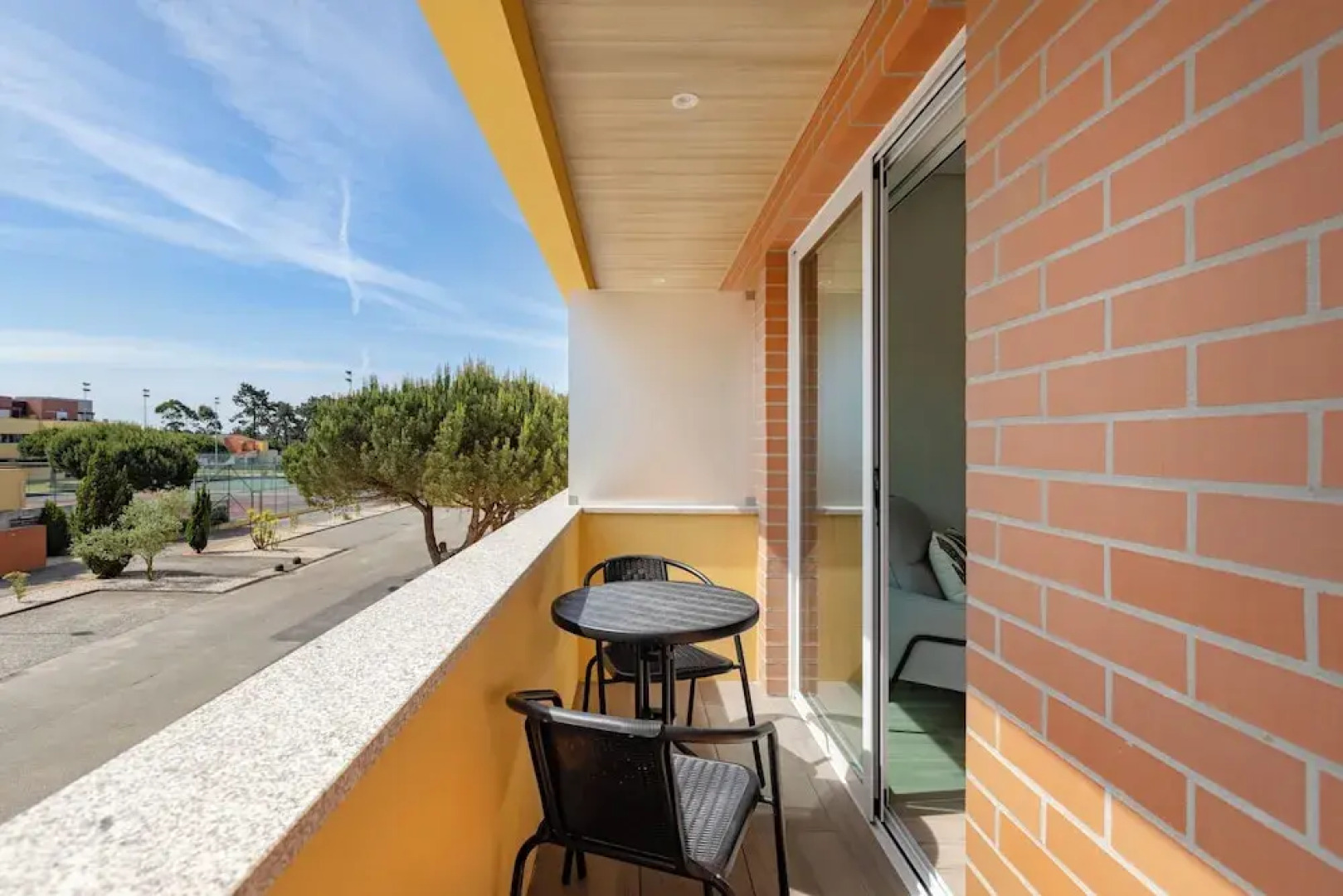 The Pine Flat with Pool at Furadouro