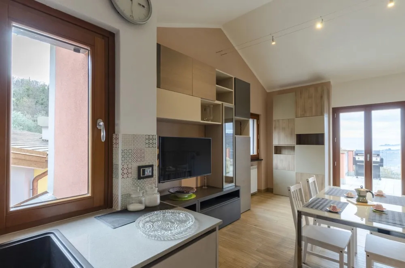 JOIVY Splendid Flat W/Terrace & Magnificent View