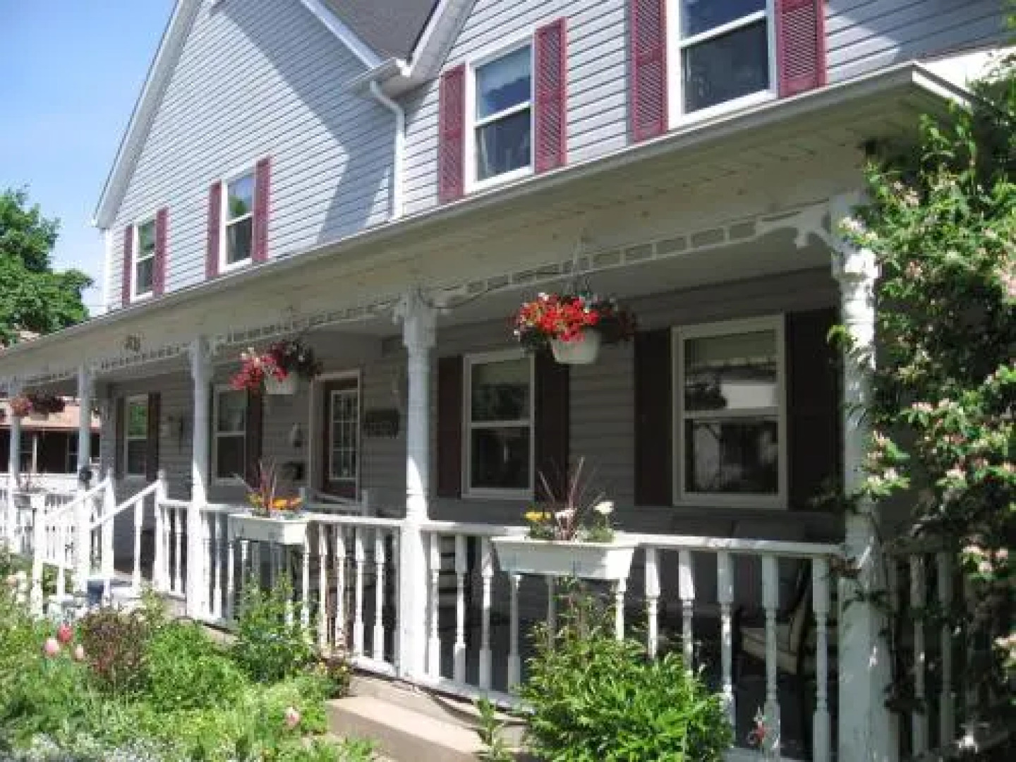 The Cobbled Path Bed and Breakfast