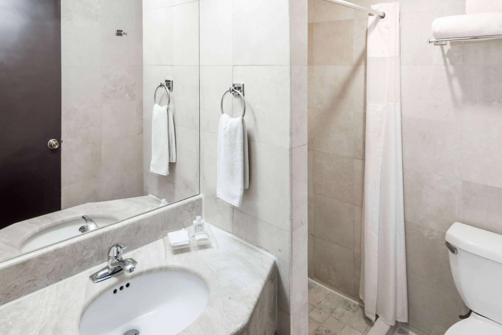 Ramada by Wyndham Hola Culiacan