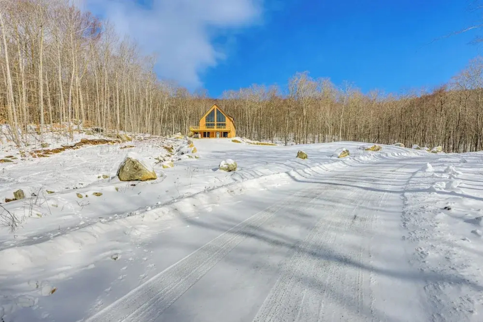 Stratton Mtn Ski Chalet w/ Giant Views in Winhall