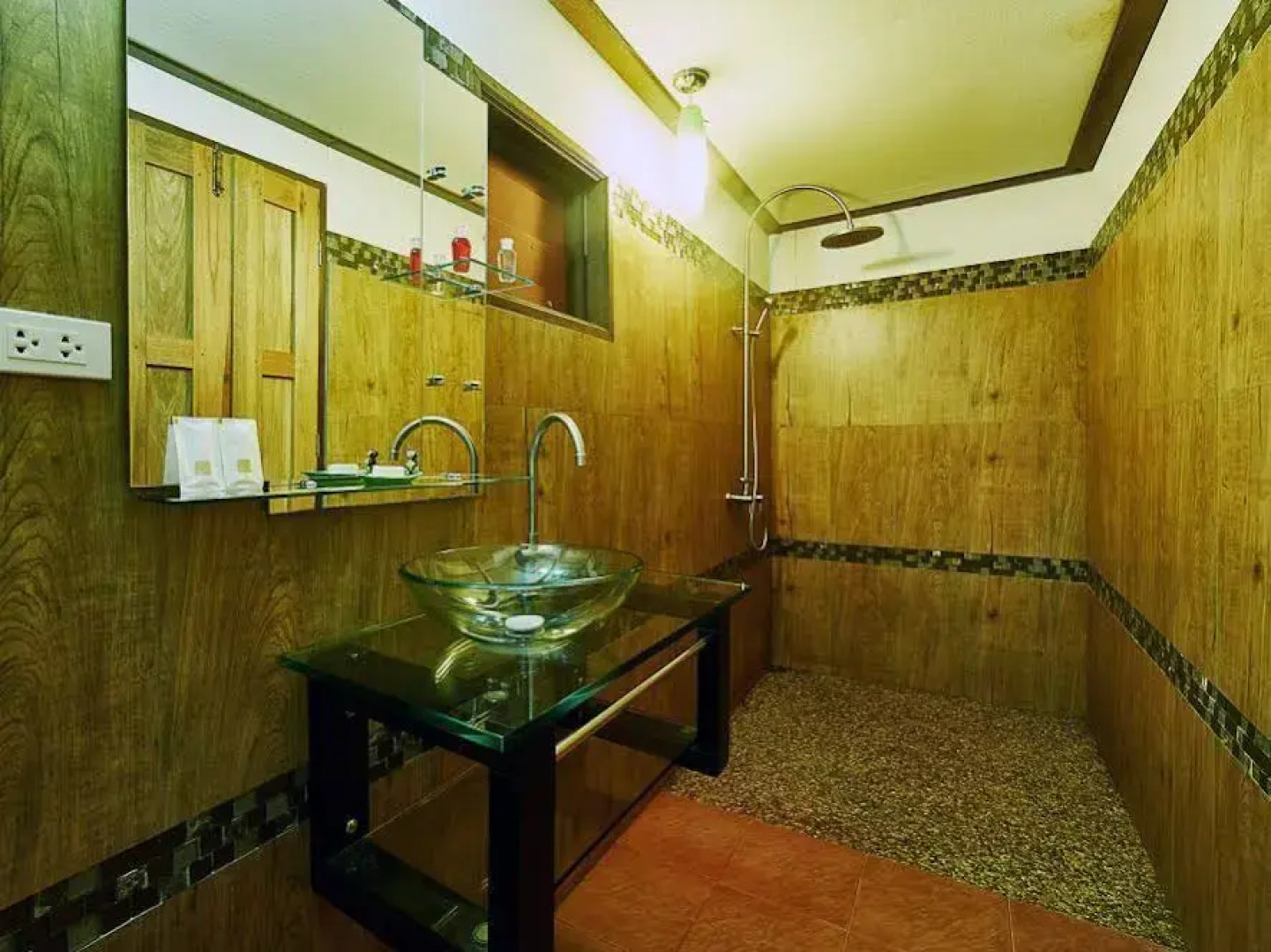 Khao Sok Paradise Resort