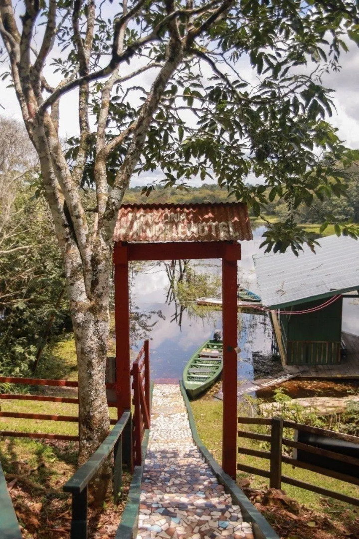 Amazonia Jungle Hotel