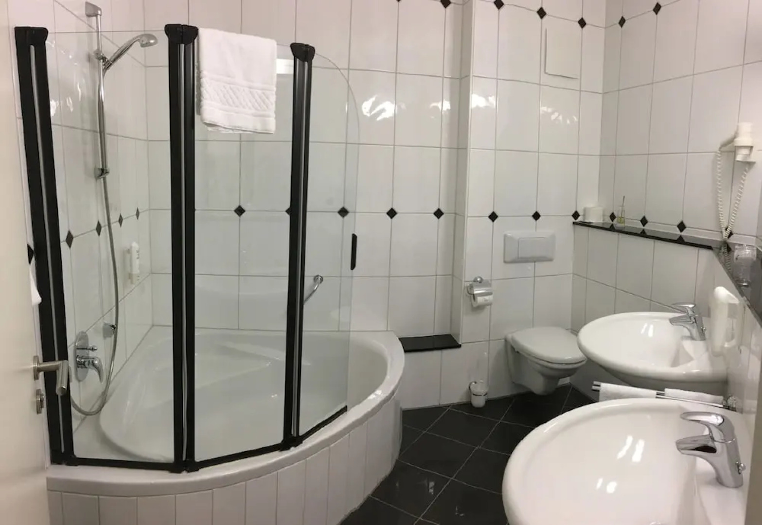 Hostellerie Bacher GmbH