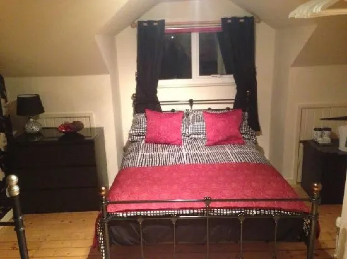 The Golden Lion Hotel