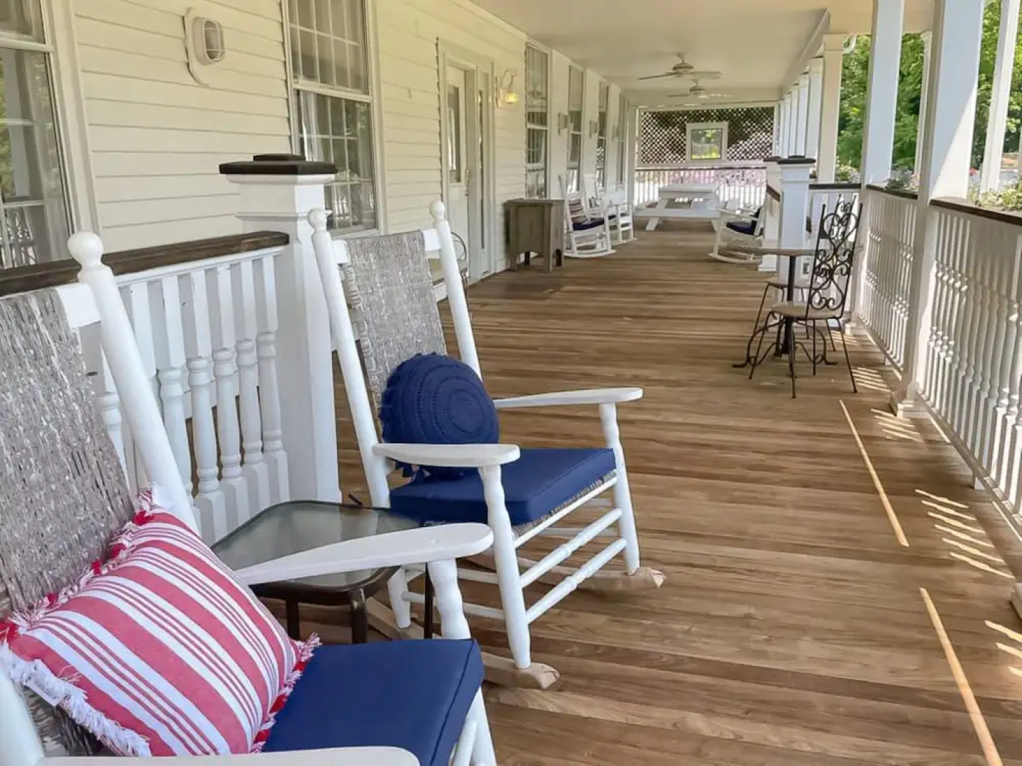 Captain Stannard House Bed and Breakfast Country Inn