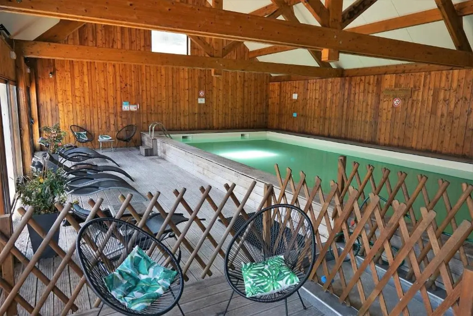 Chalet Hôtel Les Blancs