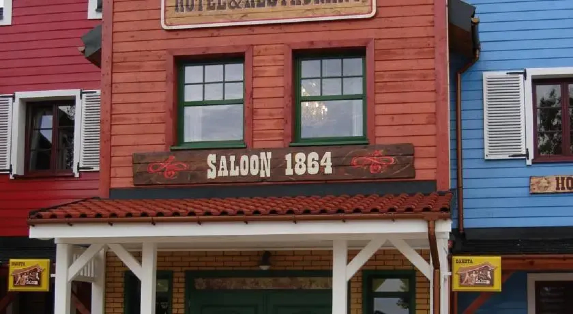 Dakota Hotel & Restaurant