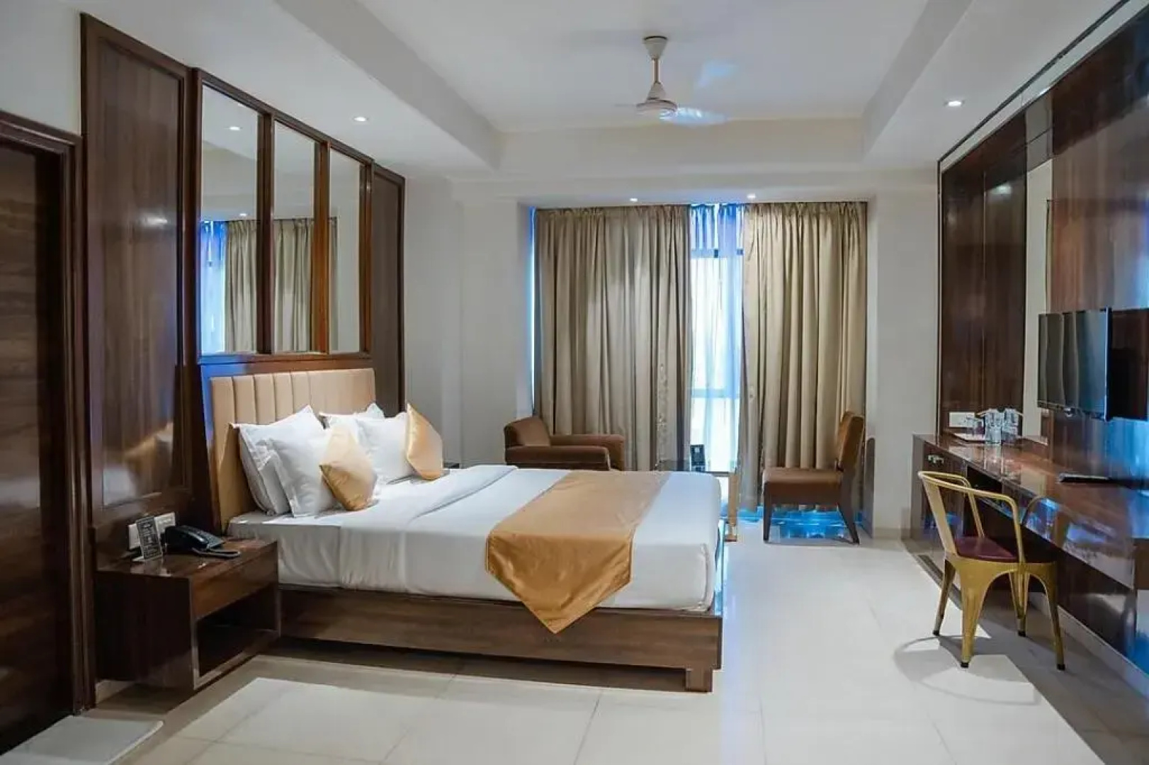 The Shiv Grand