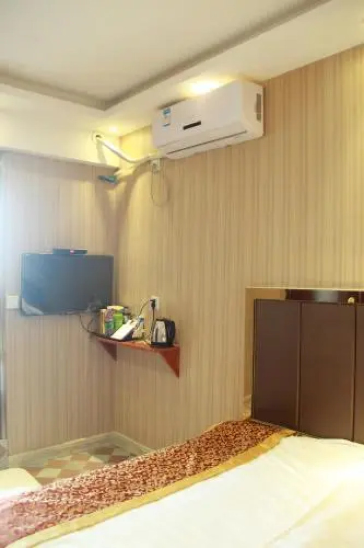 Bazhong Xinchen Business Inn