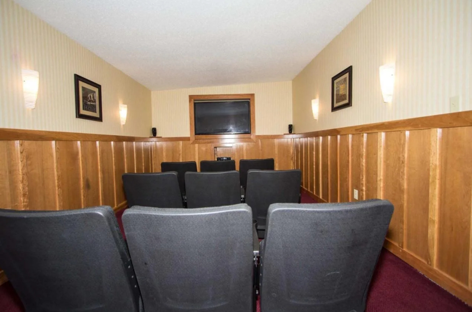 Red Roof Inn & Suites Newport News