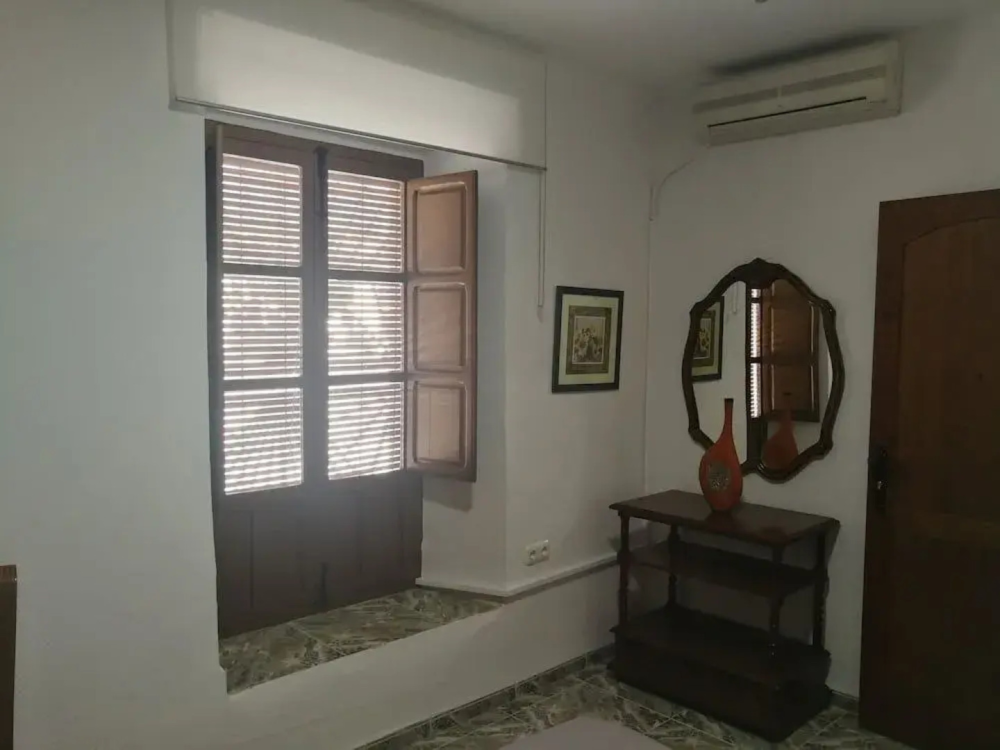 Velez Nazari La Choza